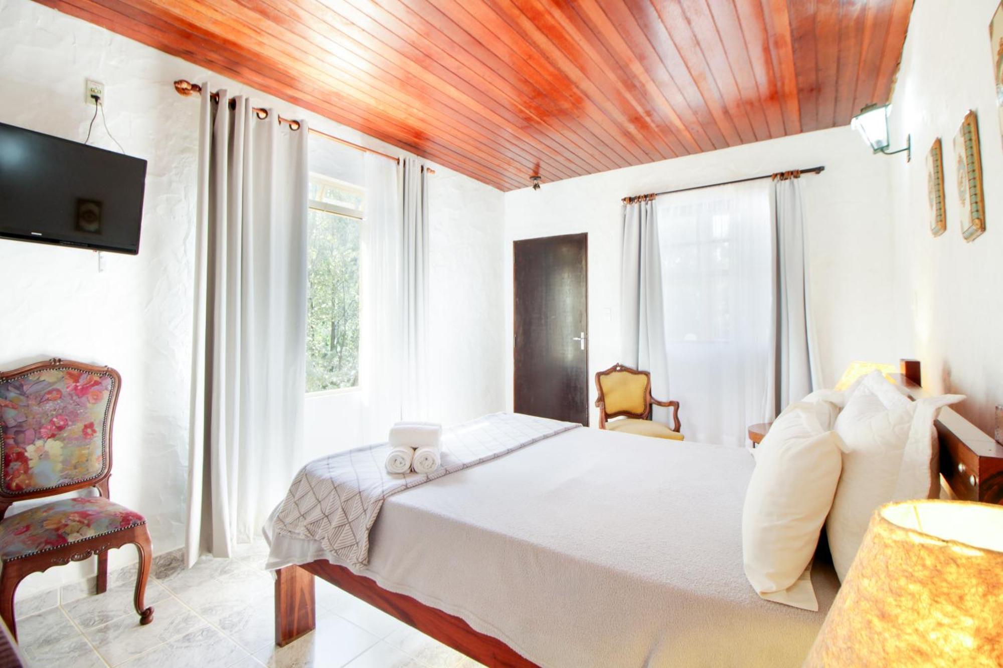 Velinn Pousada Cesar Santo Antonio do Pinhal Room photo